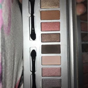 MAKEUP BUNDLE